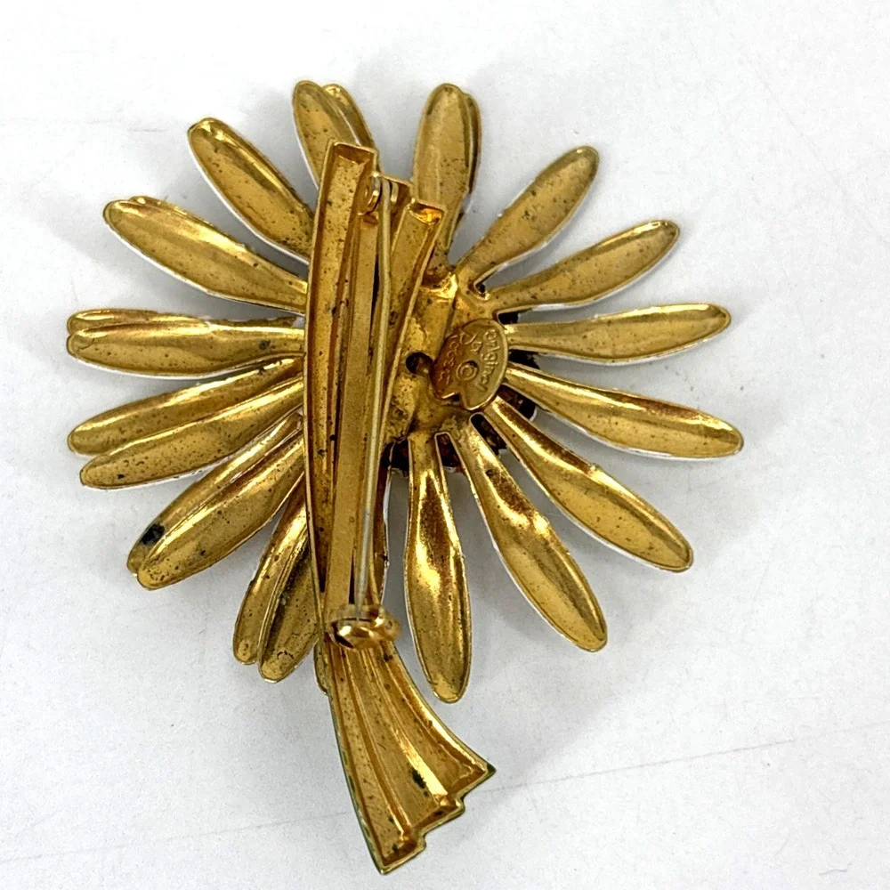 Lot of 2 Vtg Enamel Stem‎ Flowers Brooch Pins Daisy Original By Robert